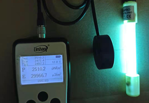 紫外線燈管使用壽命與開關次數(shù)的關系