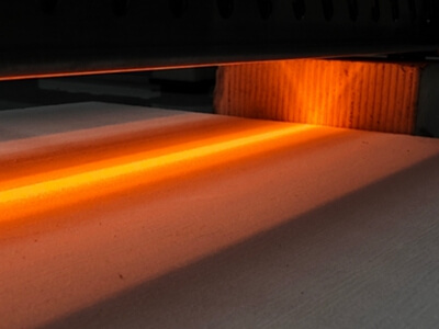 如何選擇焊接技術(shù)？紅外線焊接與激光焊接的深度對(duì)比！